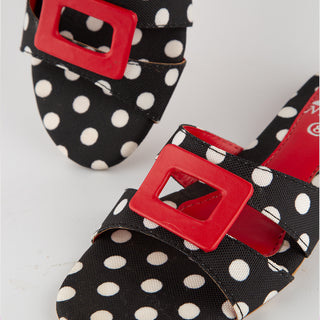 Buckle Dot
