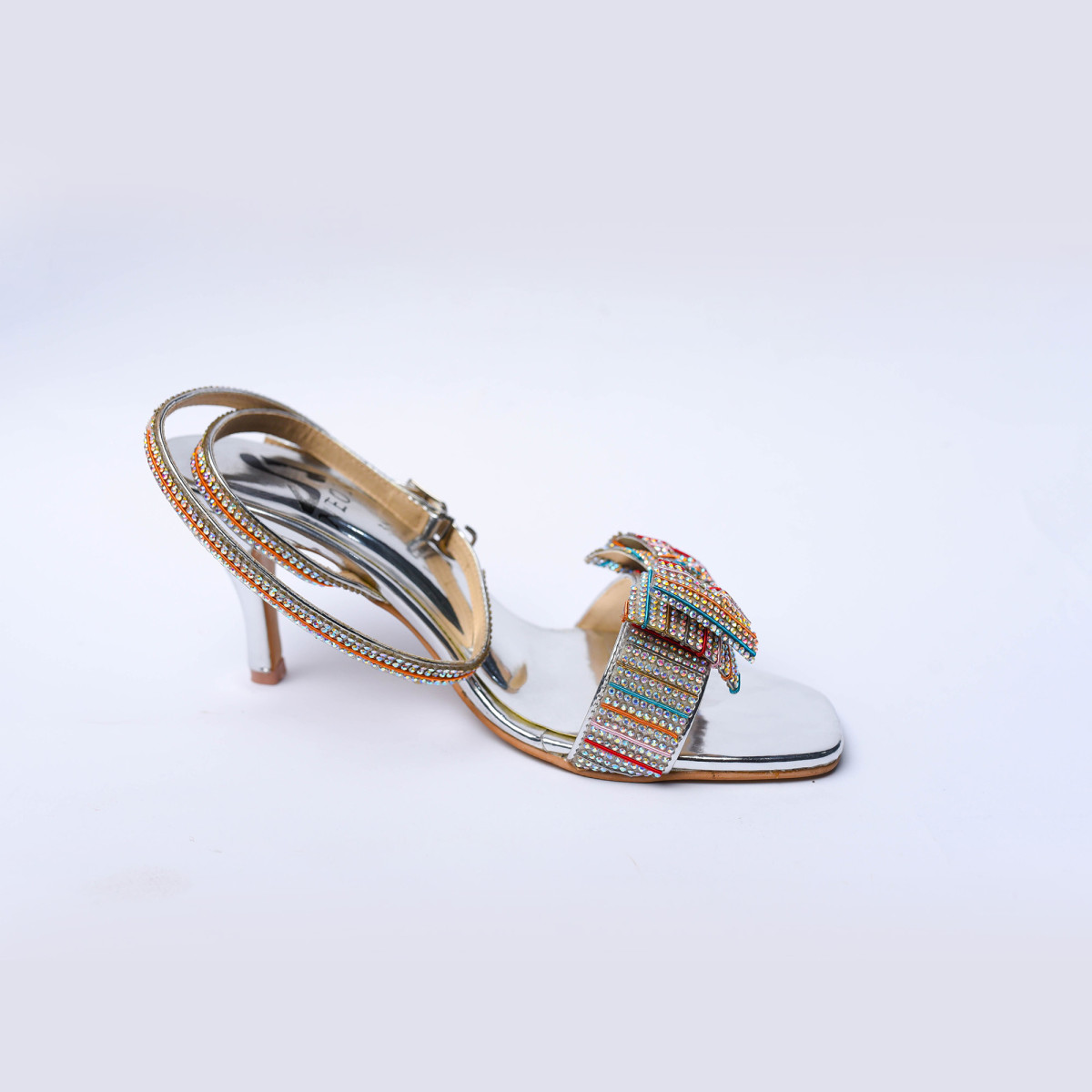Bow Up Sandal Silver single pair